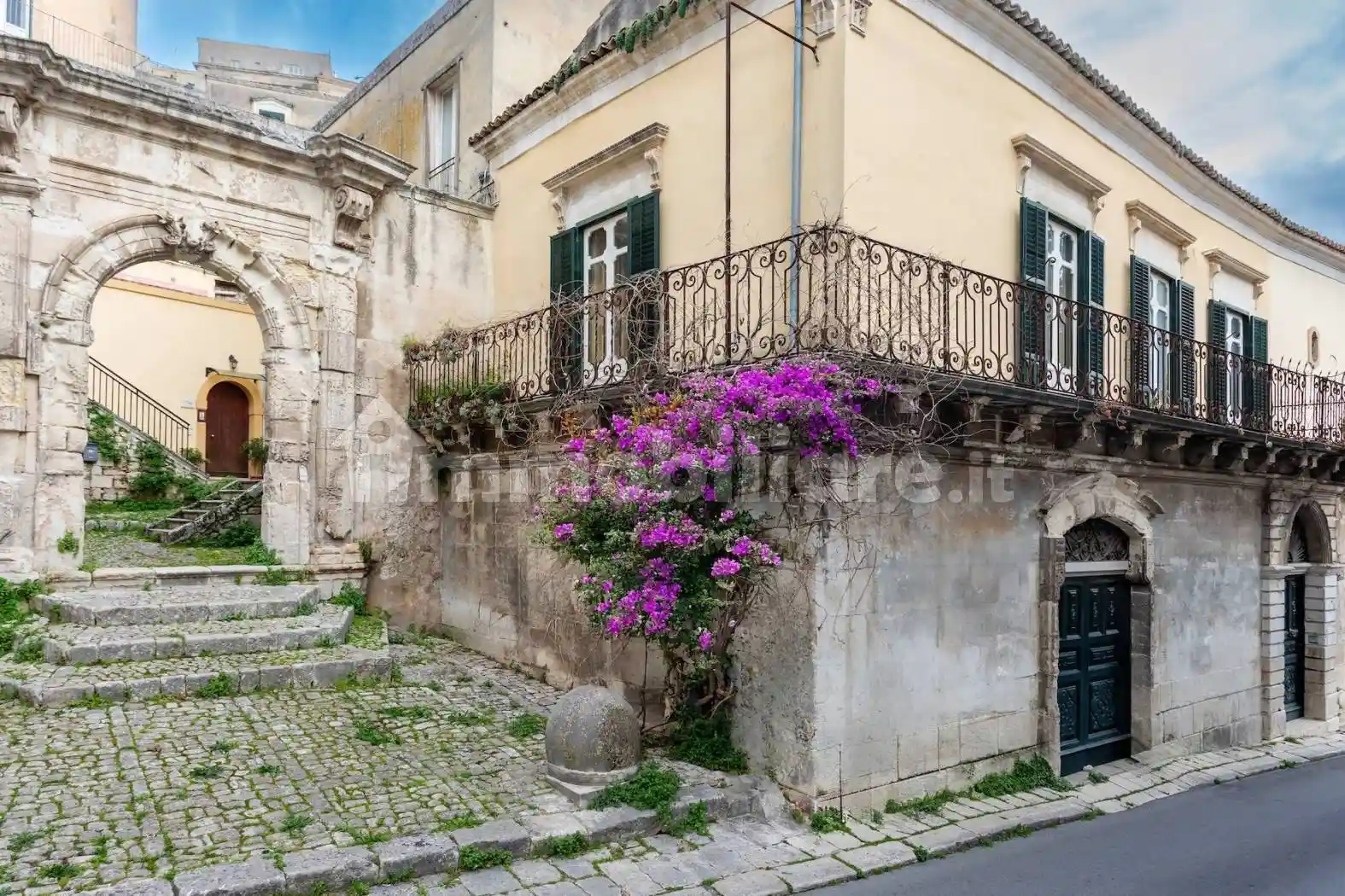 Casa indipendente in vendita a Modica