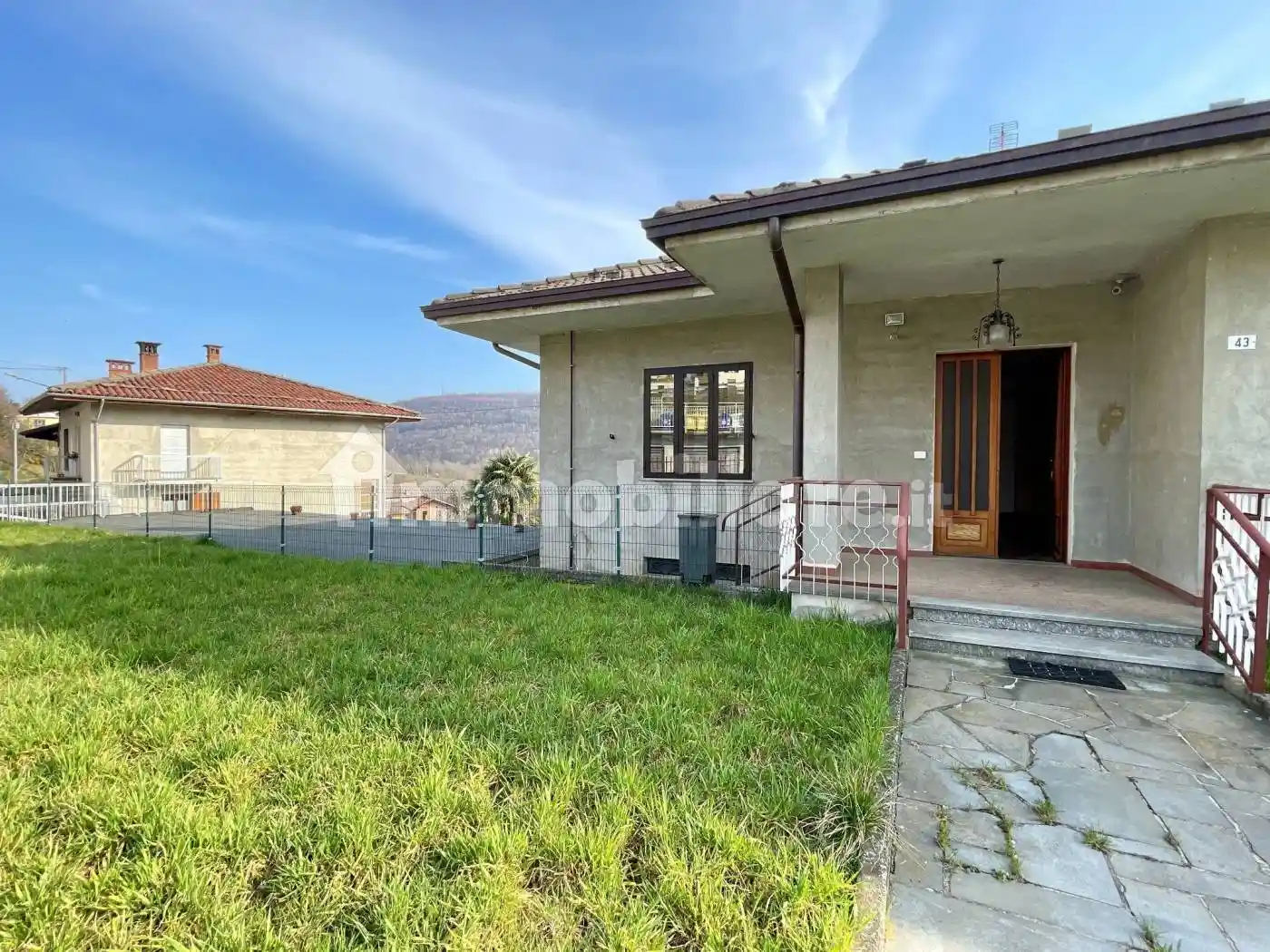 Villa in vendita a Val di Chy