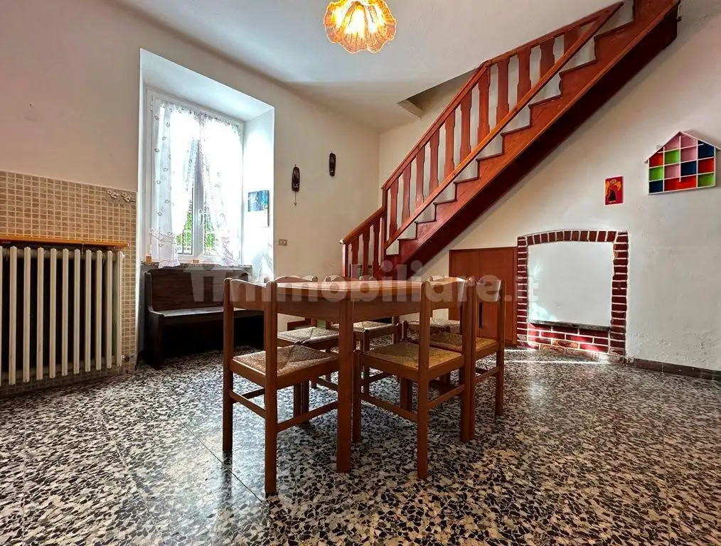 Appartamento in vendita a Caglio