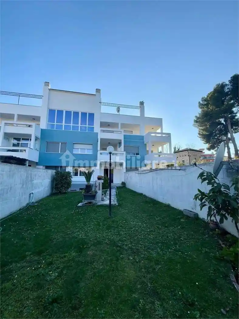 Villa a schiera via Aterno, 27, Centro, Lanciano - foto 3