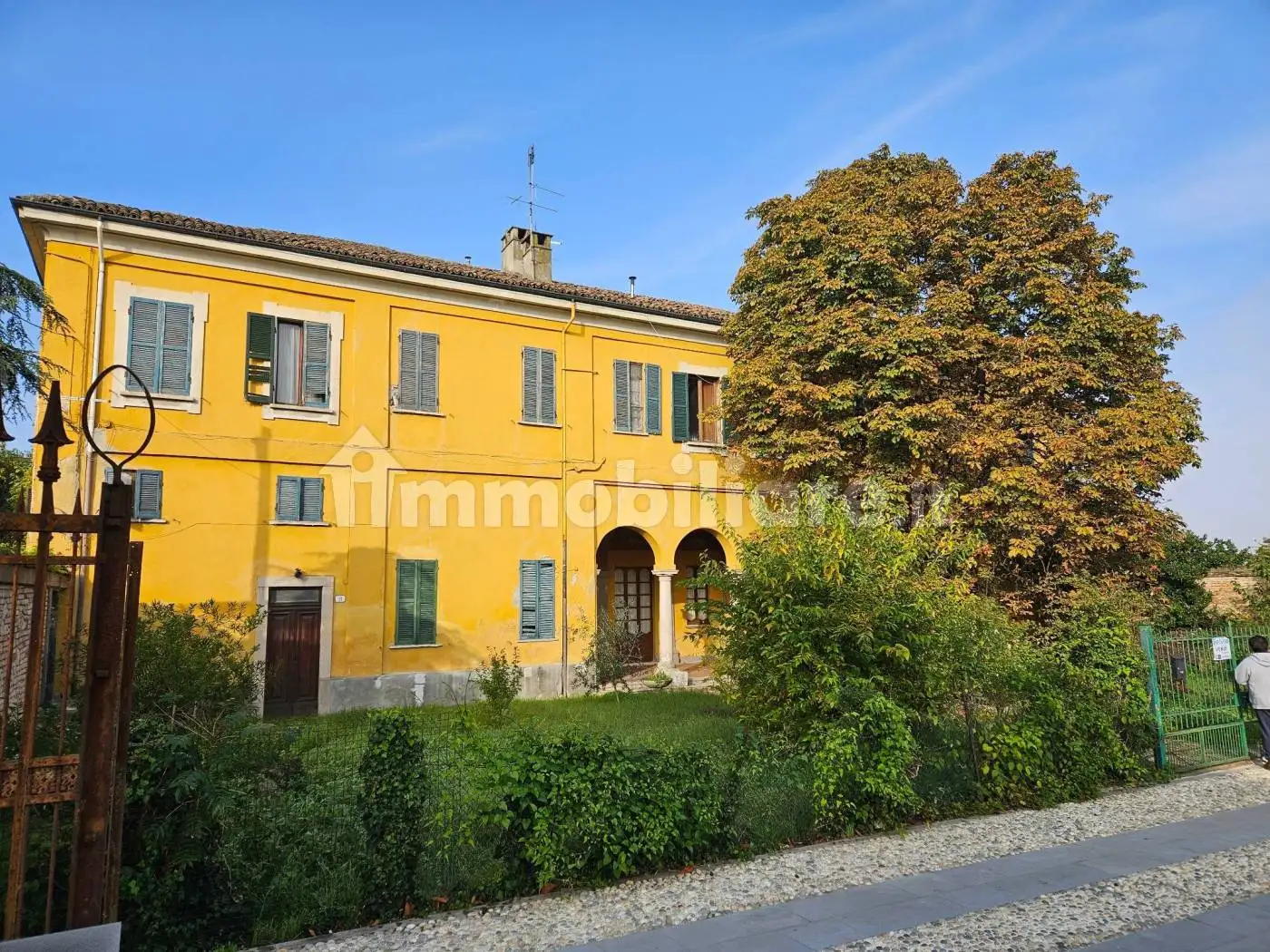 Villa plurifamiliare via Umberto I, Centro, Codevilla - foto 3