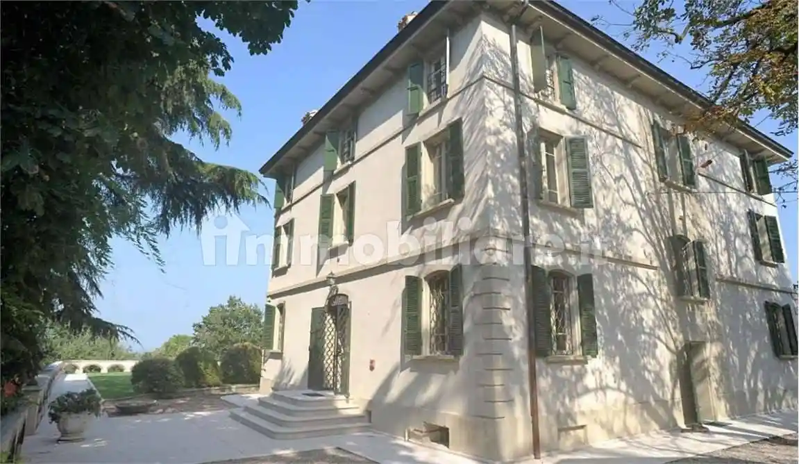 Villa in vendita a Albinea