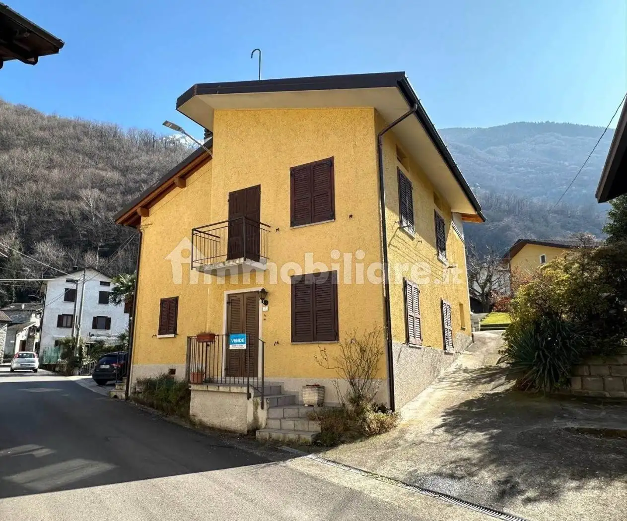 Casa indipendente in vendita a Verceia