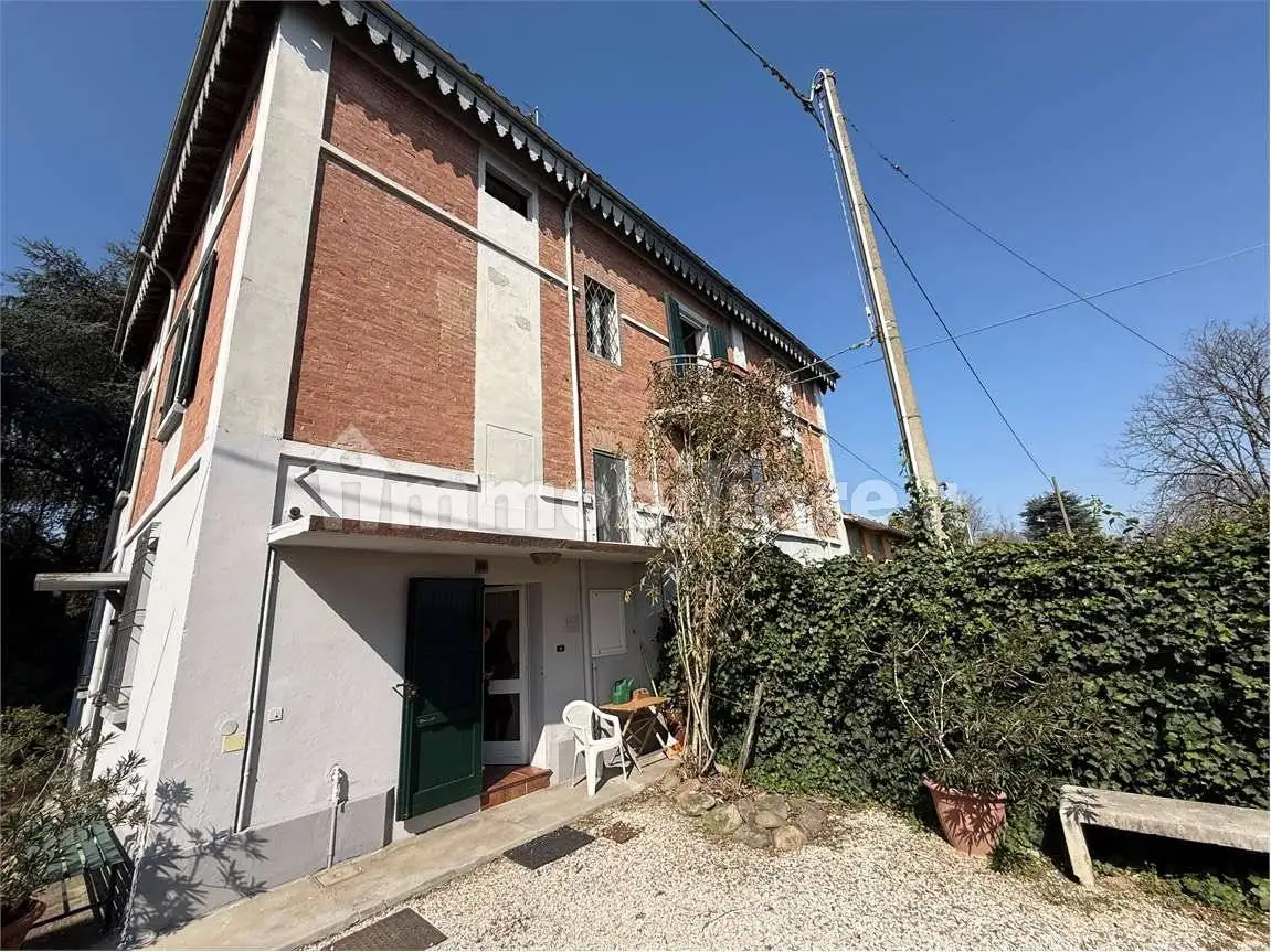 Casa indipendente in vendita a Imola