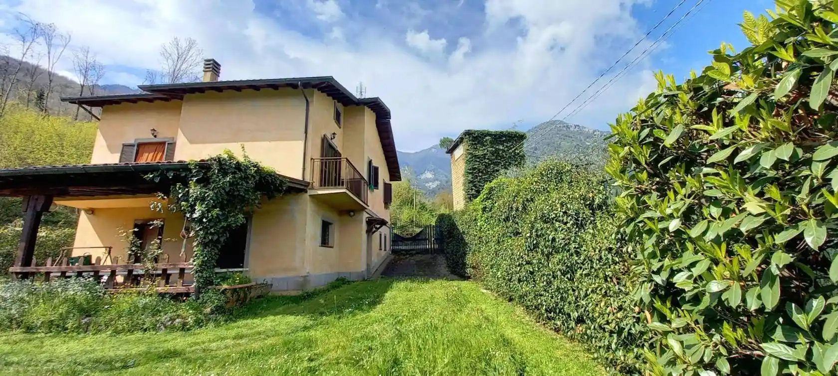 Villa in vendita a Morolo