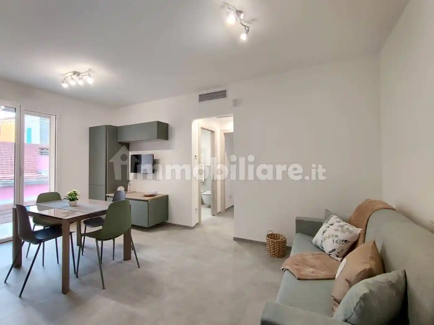 Bilocale via Milite Ignoto 4, Centro, Alassio - foto 2