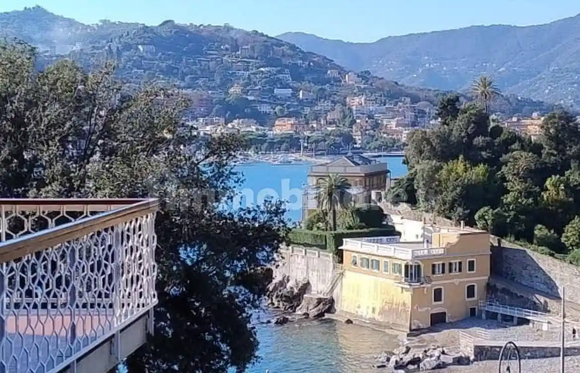 Appartamento in vendita a Rapallo