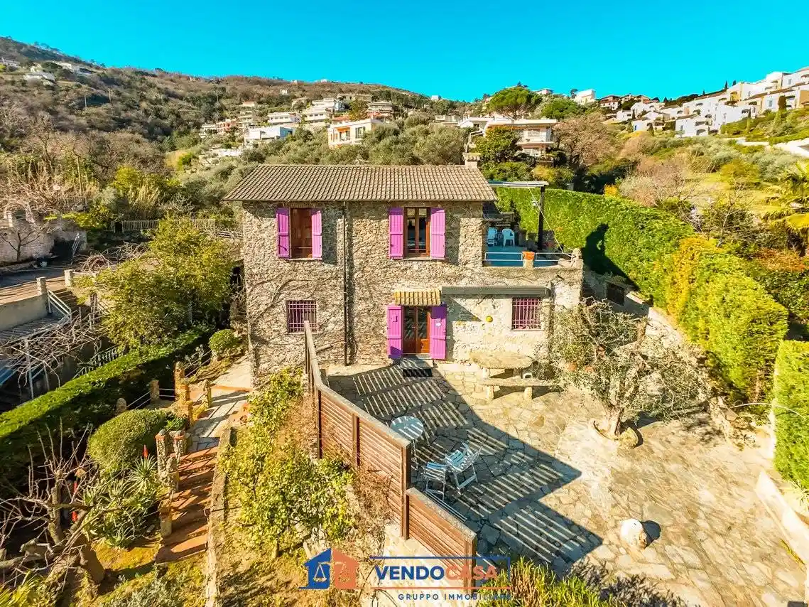 Villa in vendita a Spotorno