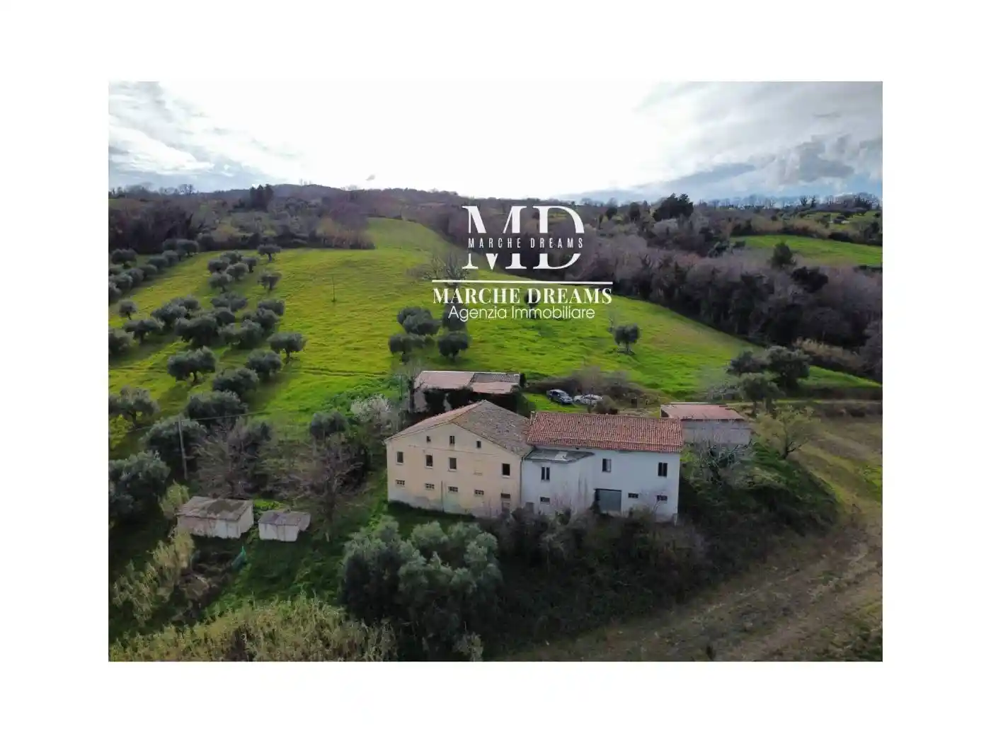 Rustico - Casale in vendita a Cingoli