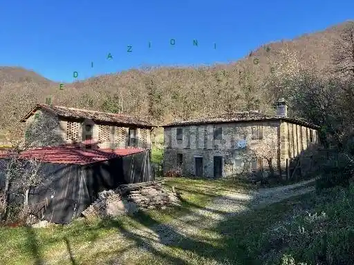 Rustico - Casale in vendita a Scarperia e San Piero