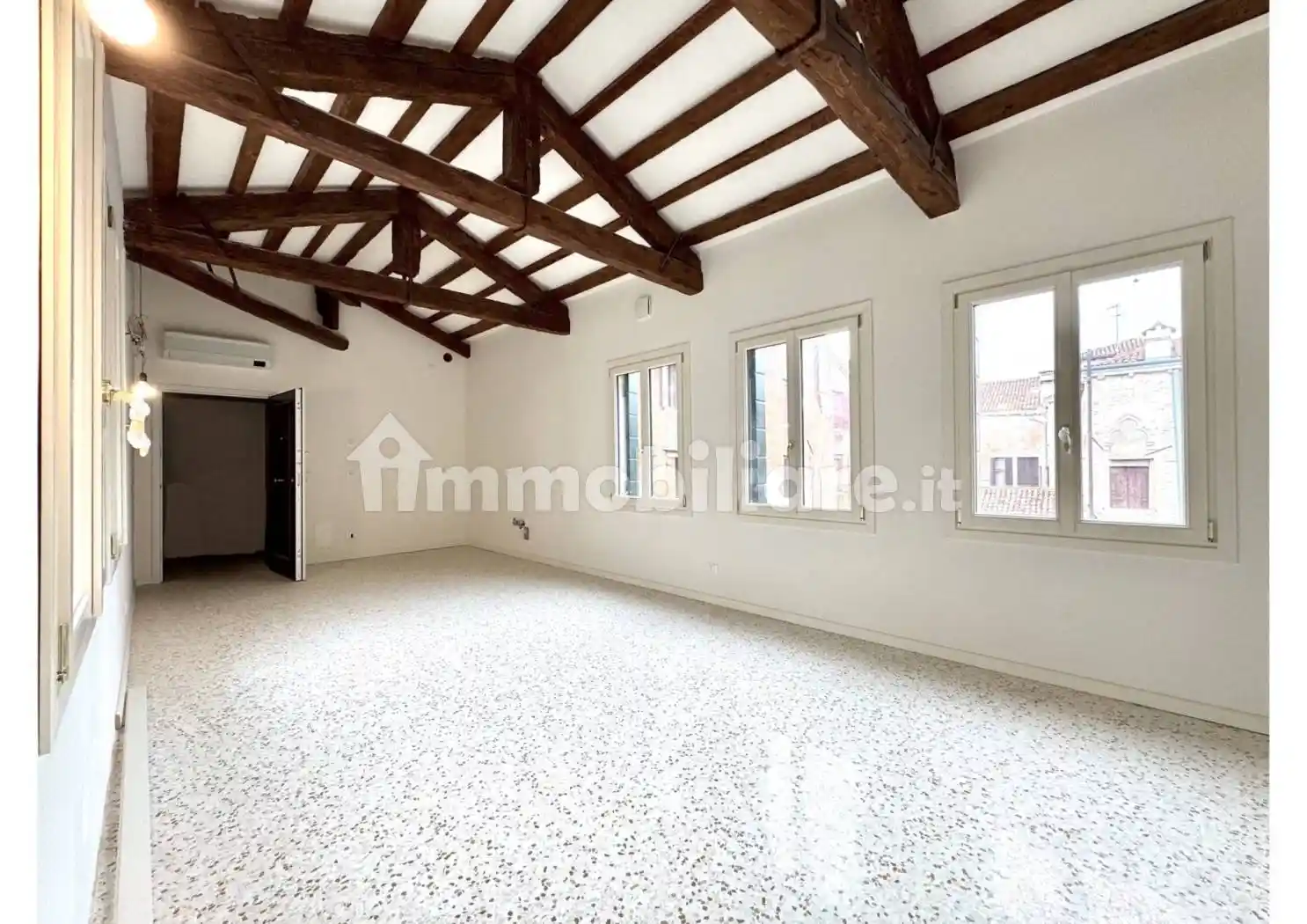 Appartamento in vendita a Venezia