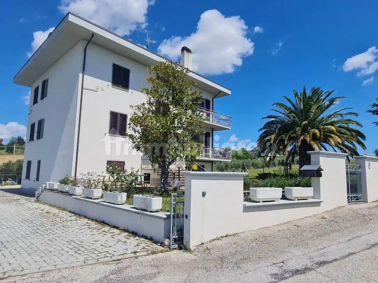 Villa in vendita a Belvedere Ostrense