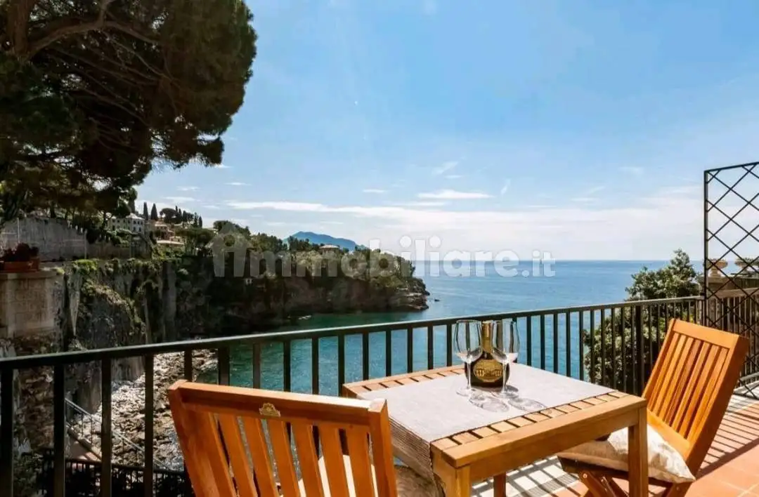 Appartamento in affitto a Pieve Ligure