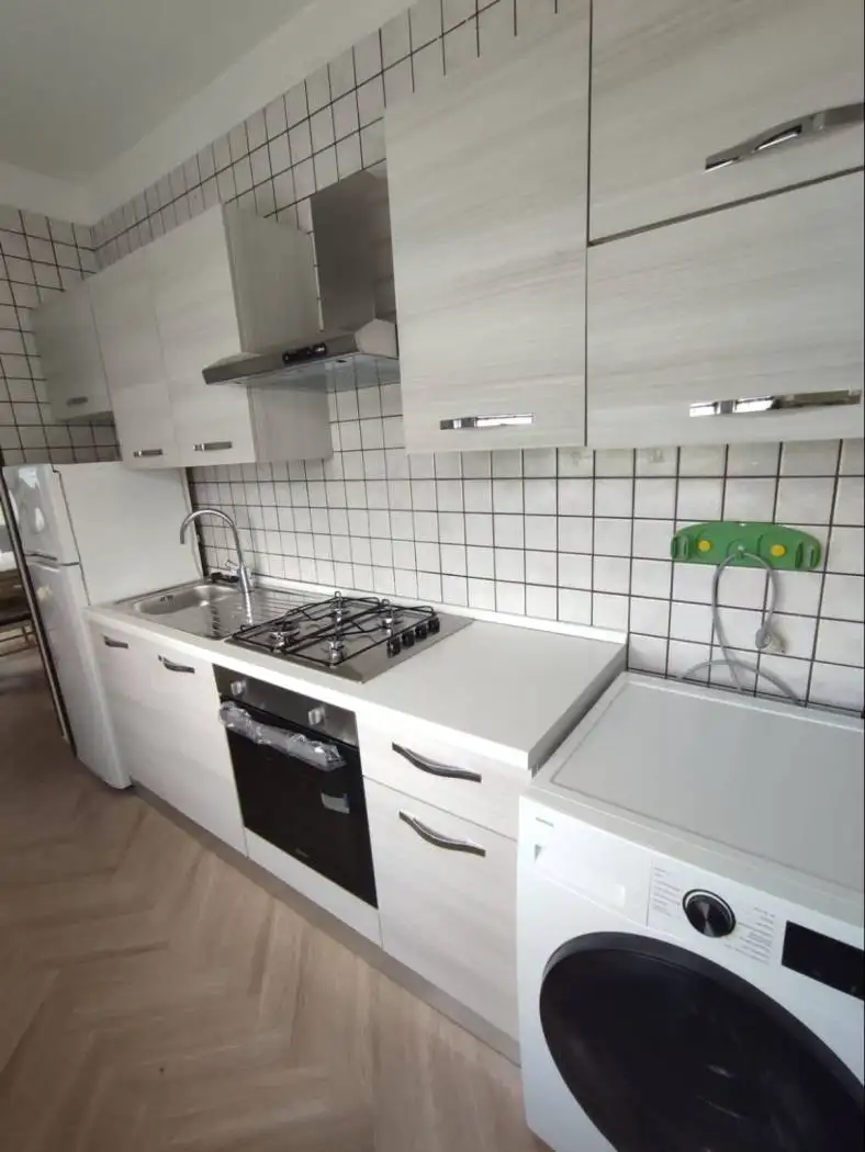 Appartamento in affitto a Brindisi