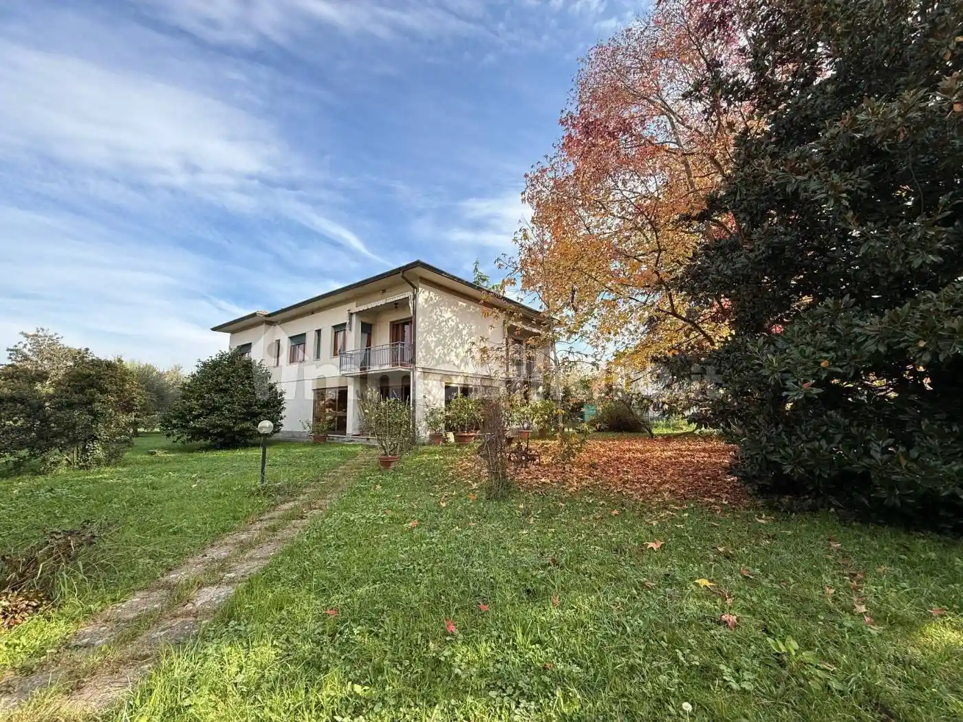 Villa in vendita a Lucca