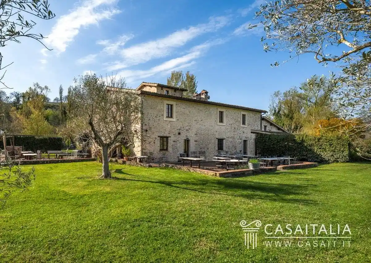 Casale piazza Santa Marina 8, Centro, Castel Ritaldi - foto 5