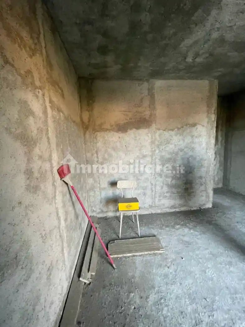 Palazzo - Edificio in vendita a La Spezia