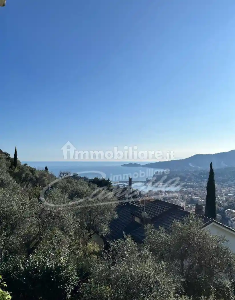 Villa bifamiliare via Ugo Campodonico 22A, San Maurizio - Montallegro, Rapallo - foto 2