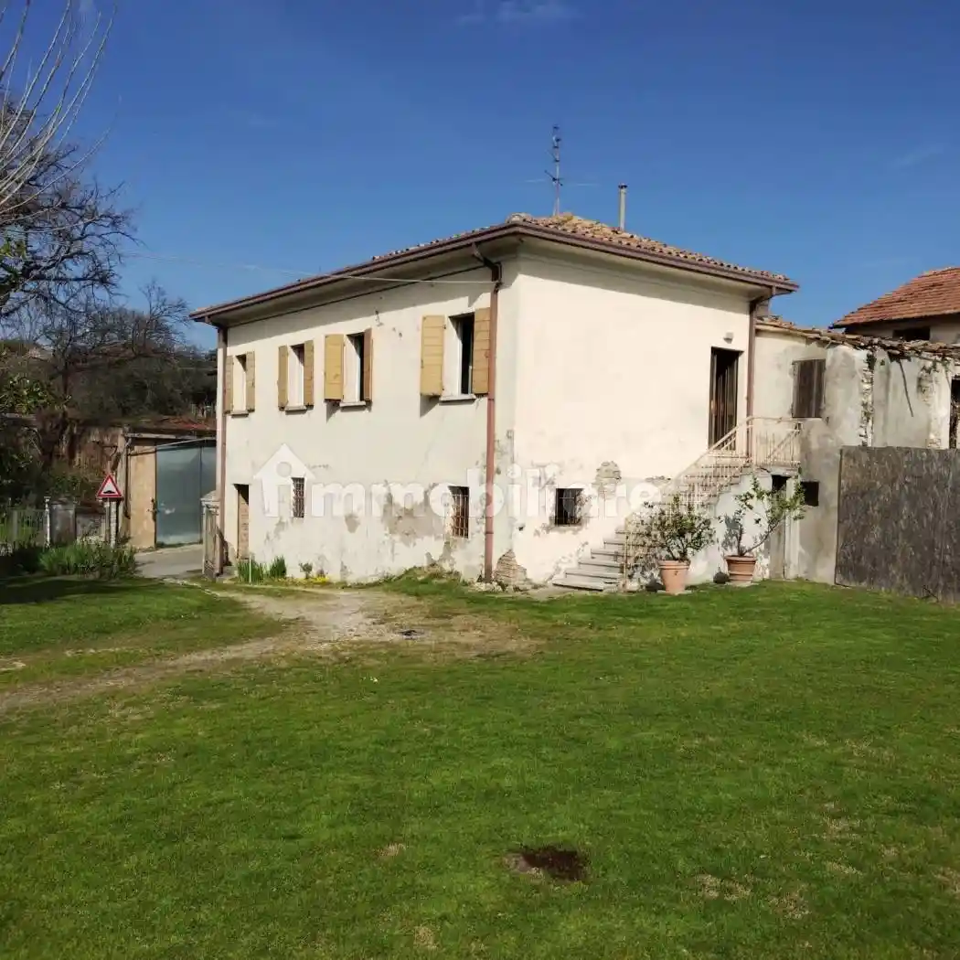 Villa in vendita a Montescudo - Montecolombo