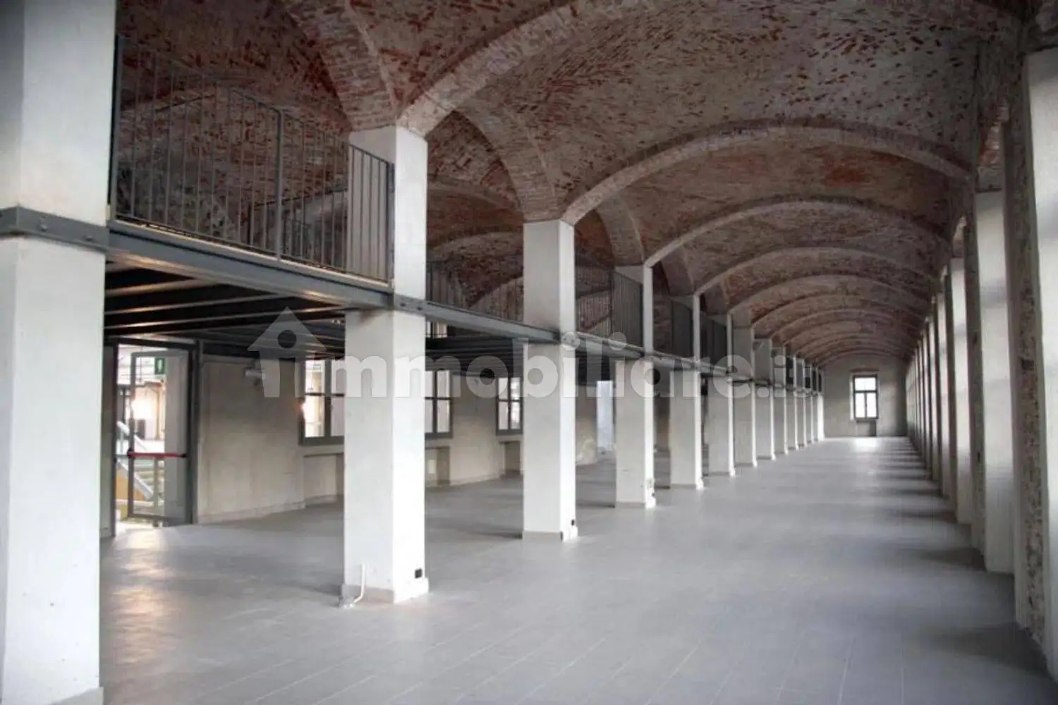 Palazzo - Edificio in vendita a Mesenzana