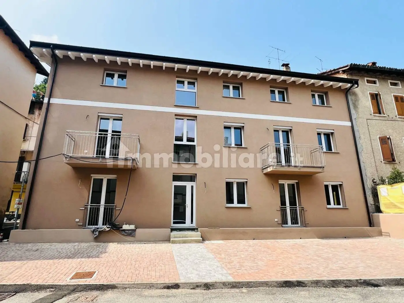 Appartamento in affitto a Cremenaga