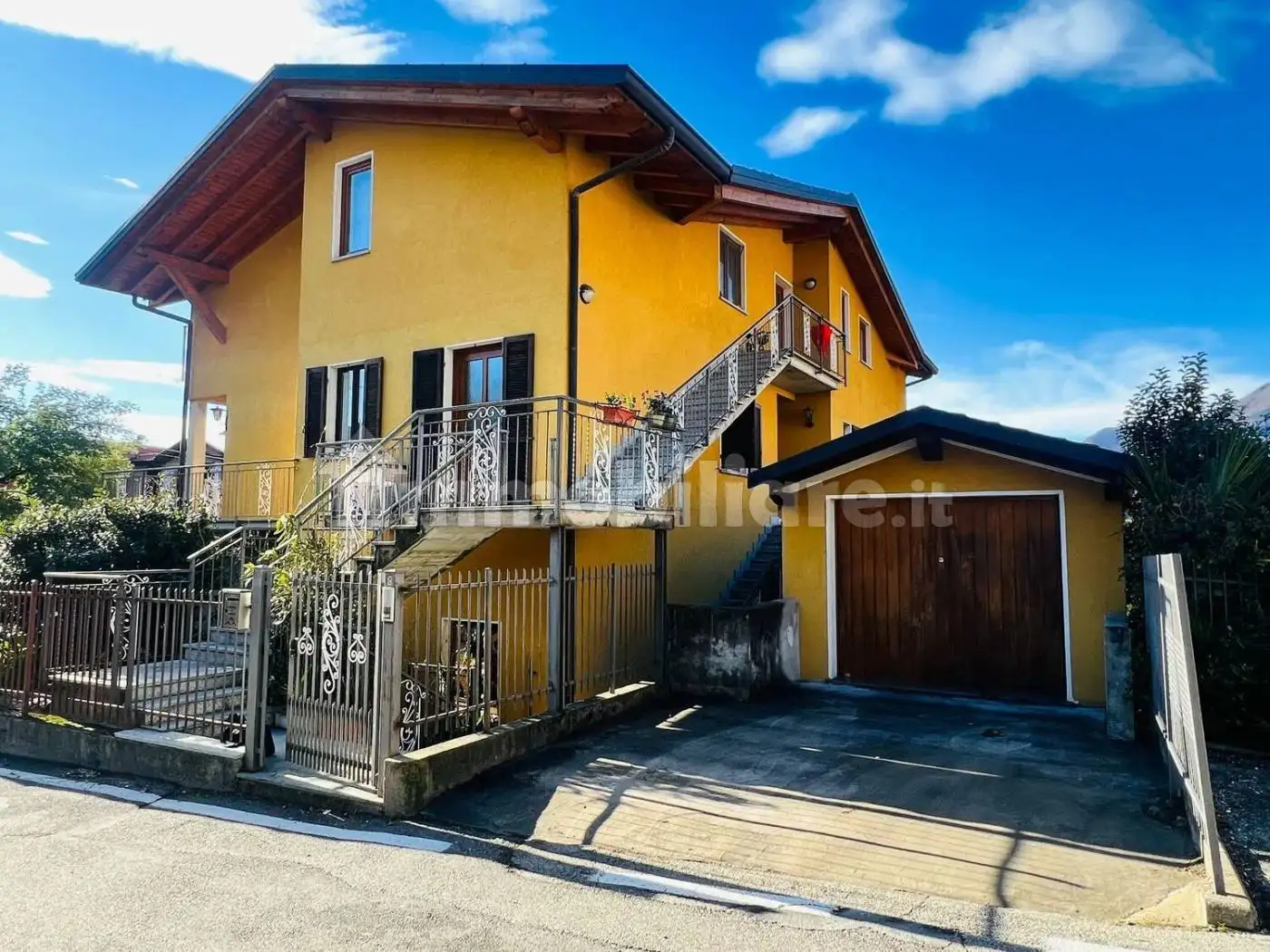 Appartamento in vendita a Maccagno con Pino e Veddasca