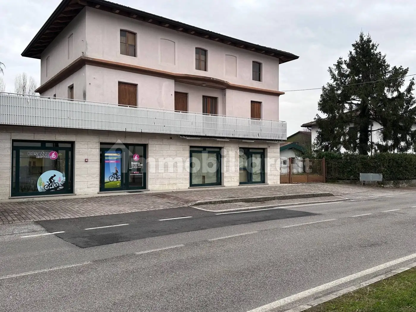 Palazzo - Edificio in vendita a Corno di Rosazzo