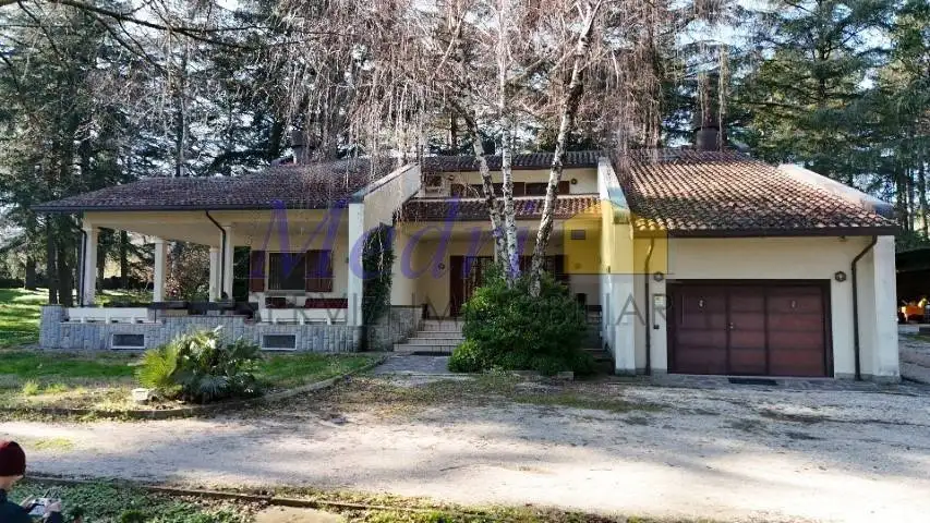 Villa in vendita a Cesena