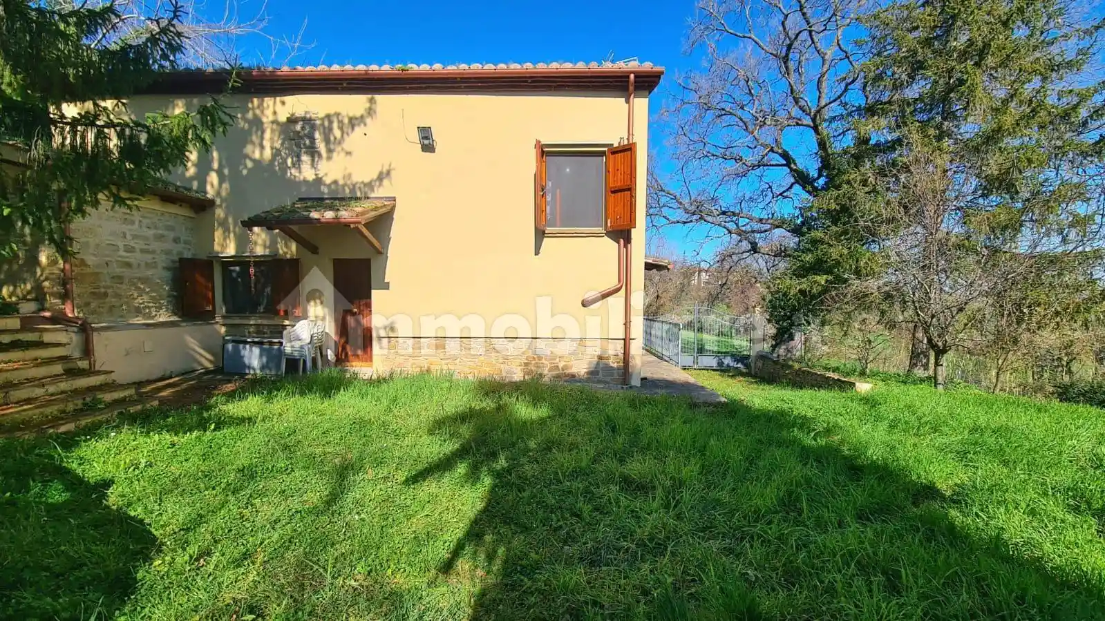 Rustico - Casale in vendita a Serra San Quirico