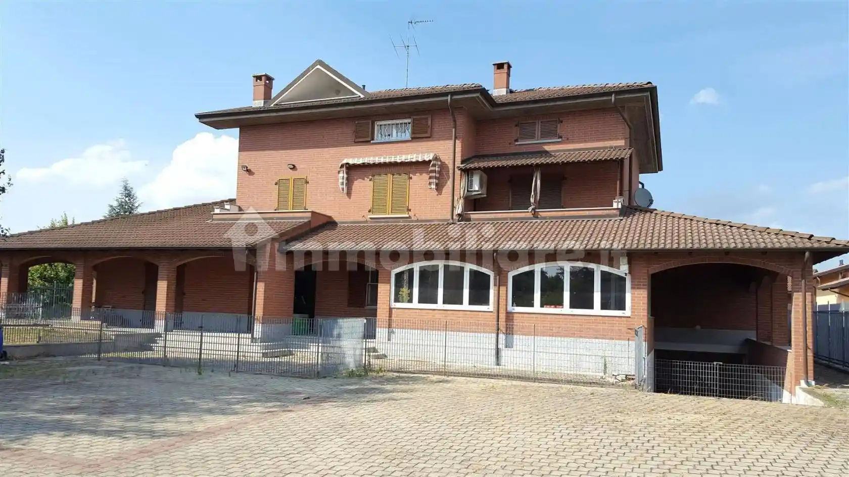 Villa in vendita a Castellazzo Bormida