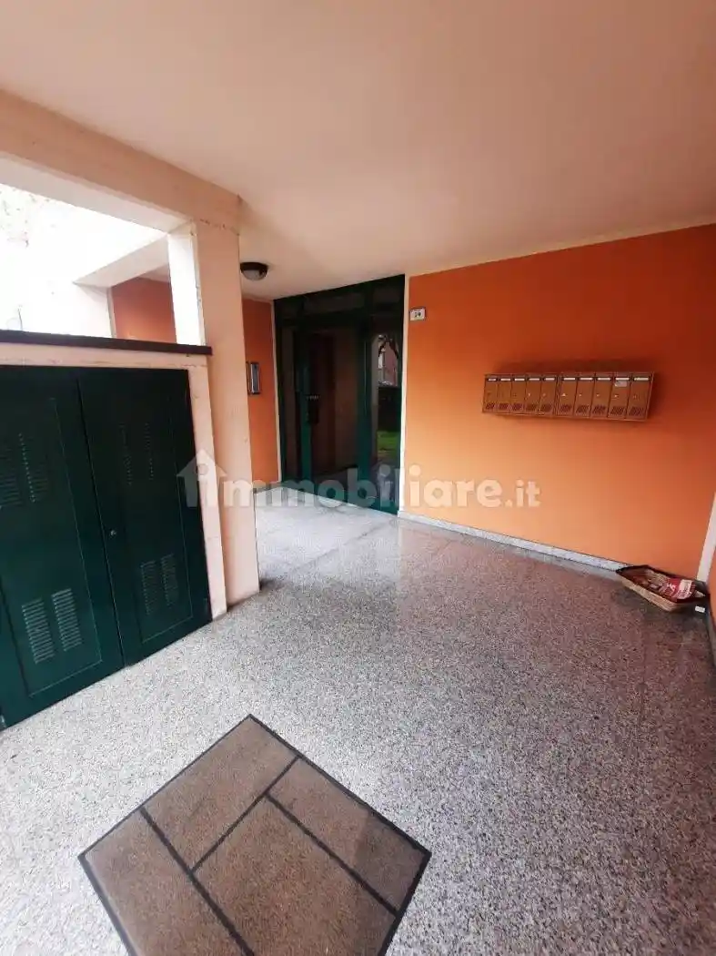 Trilocale buono stato, terzo piano, Mancasale, Reggio Emilia - foto 2