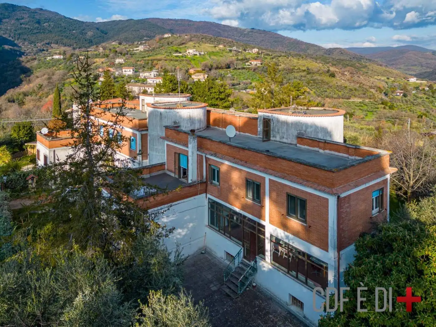 Villa in vendita a Salisano