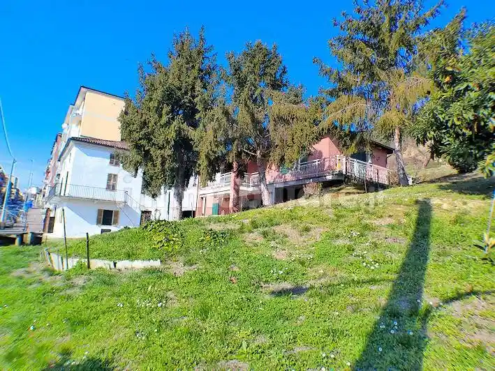 Villa in vendita a Moncalvo