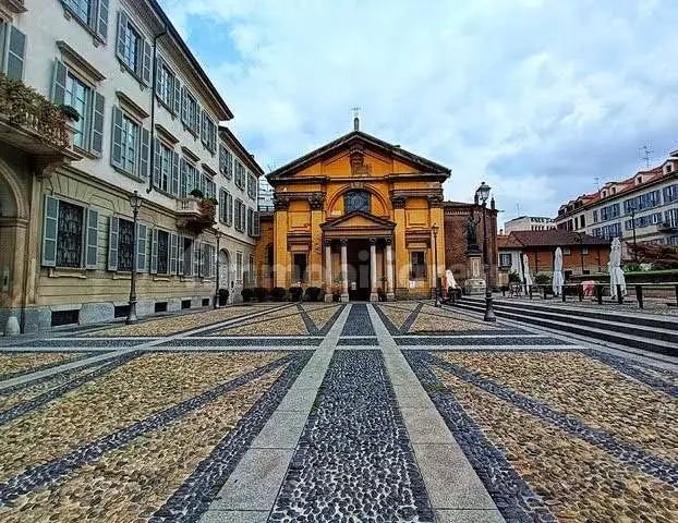 Apartment in vendita a Milan