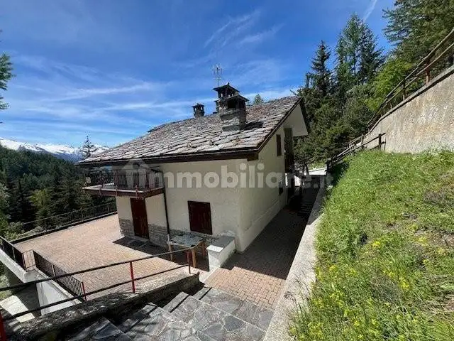 Villa in vendita a Aymavilles