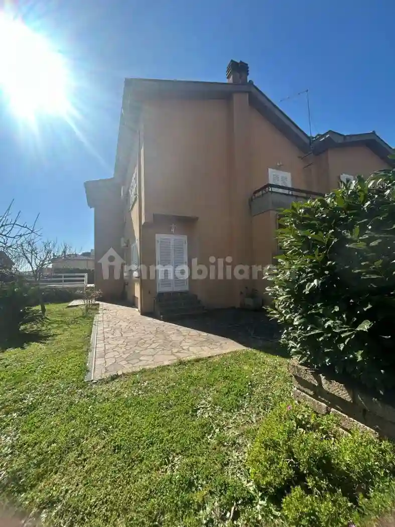 Villetta a schiera - foto 2