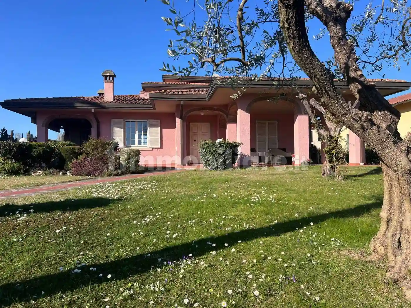 Villa - foto 4