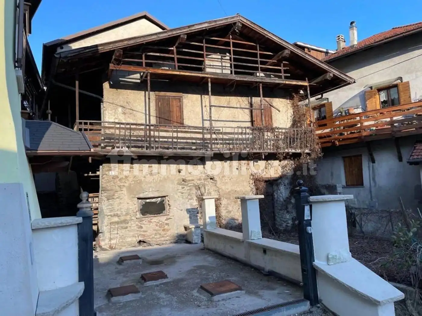 Palazzo - Edificio in Vendita - foto 2