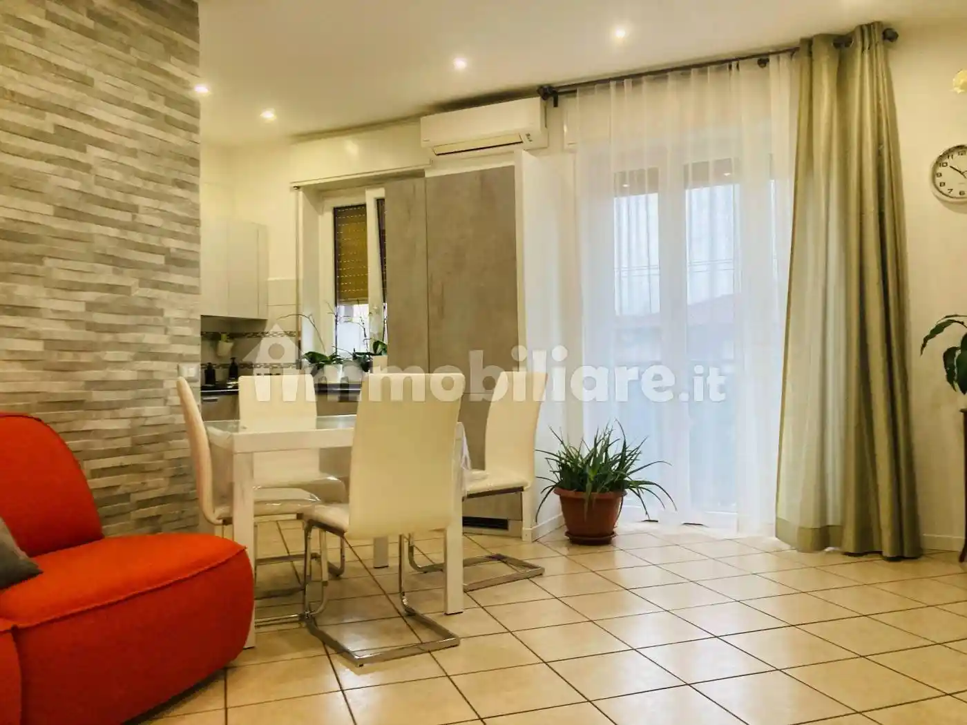 Appartamento in vendita a Cardano al Campo