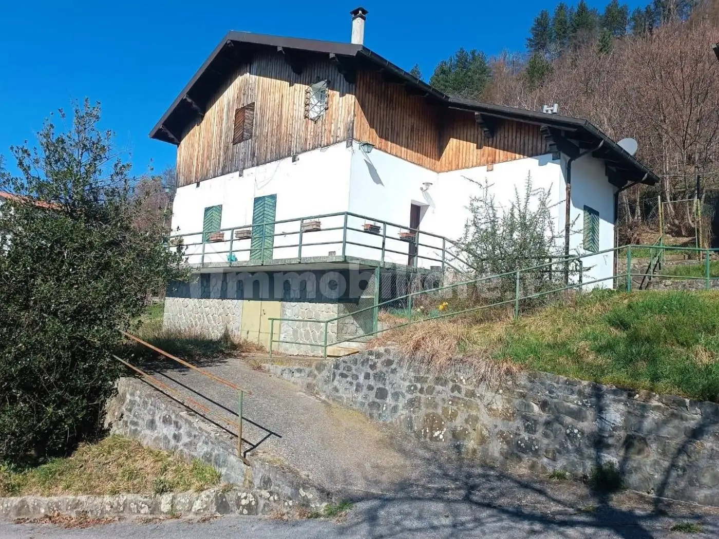 Casa indipendente in vendita a Sillano Giuncugnano