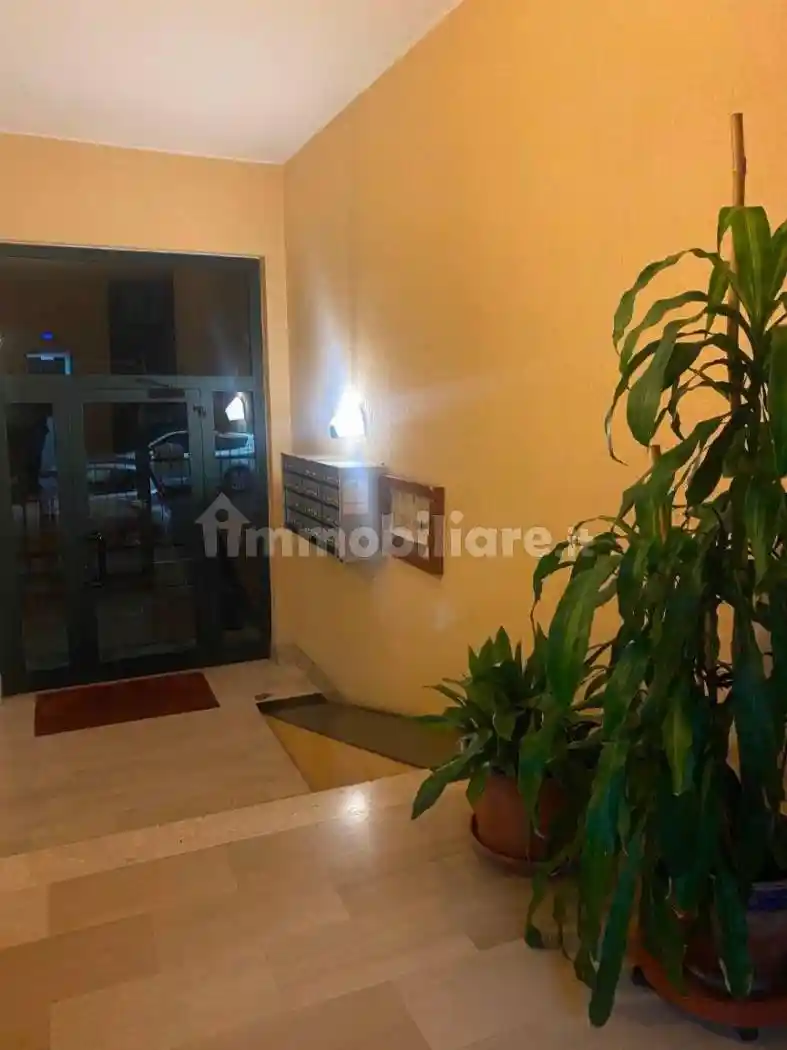 Appartamento in vendita a Garbagnate Milanese