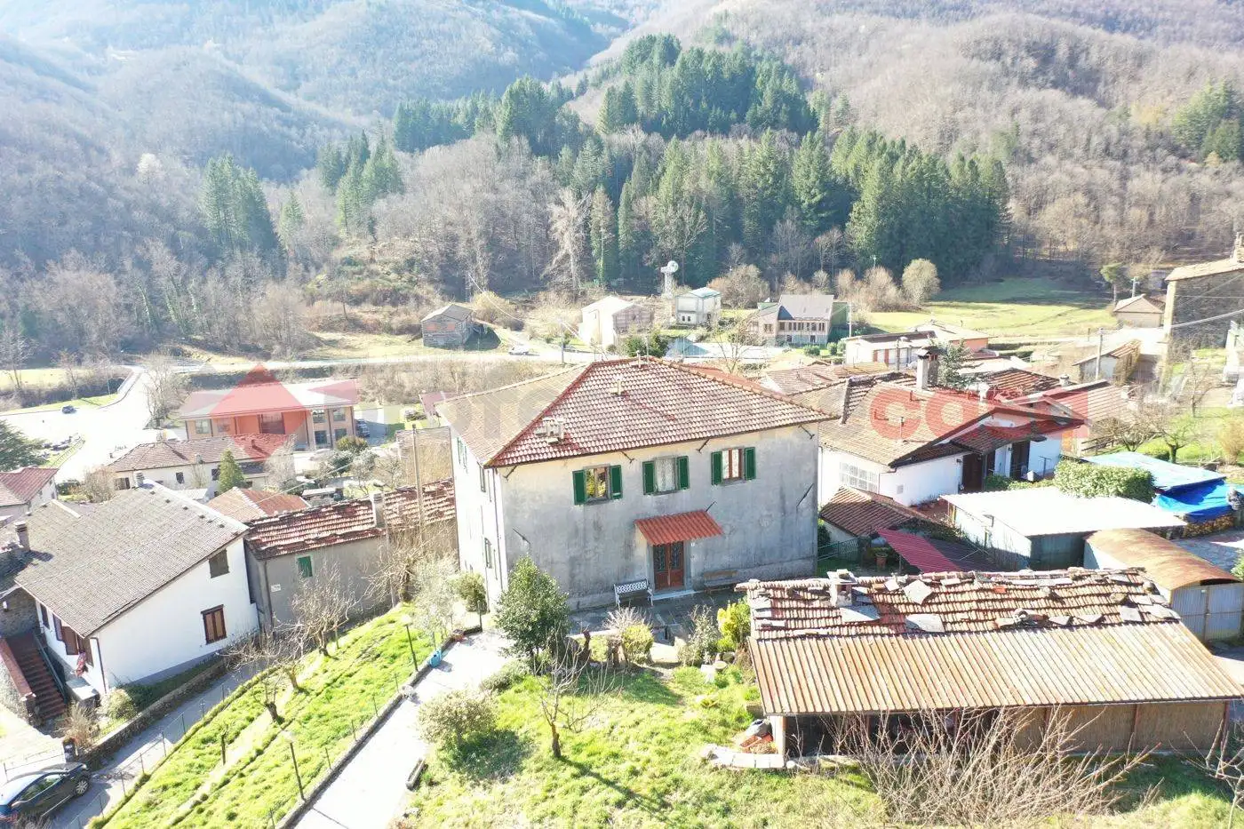 Casa indipendente in vendita a Minucciano