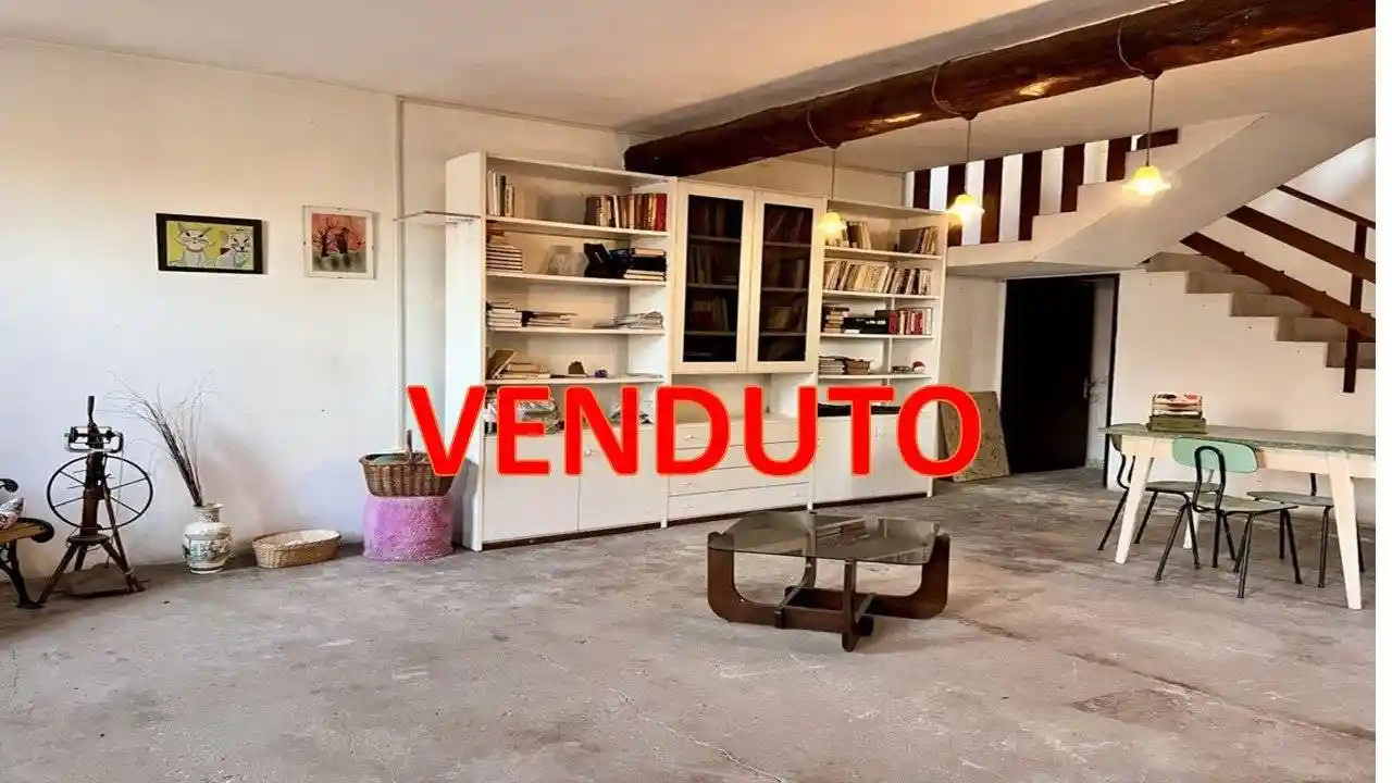 Rustico - Casale in vendita a Sommacampagna