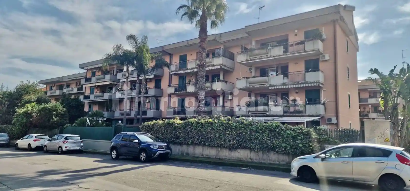 Appartamento in vendita a Aci Catena