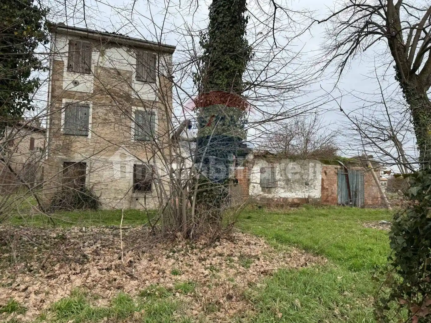 Rustico - Casale in vendita a Fontevivo