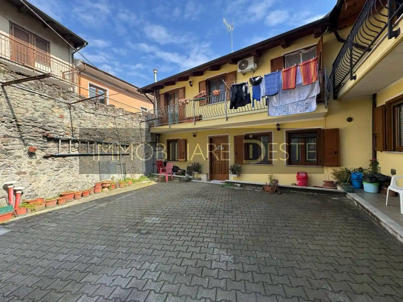 Casa indipendente in vendita a Bussoleno