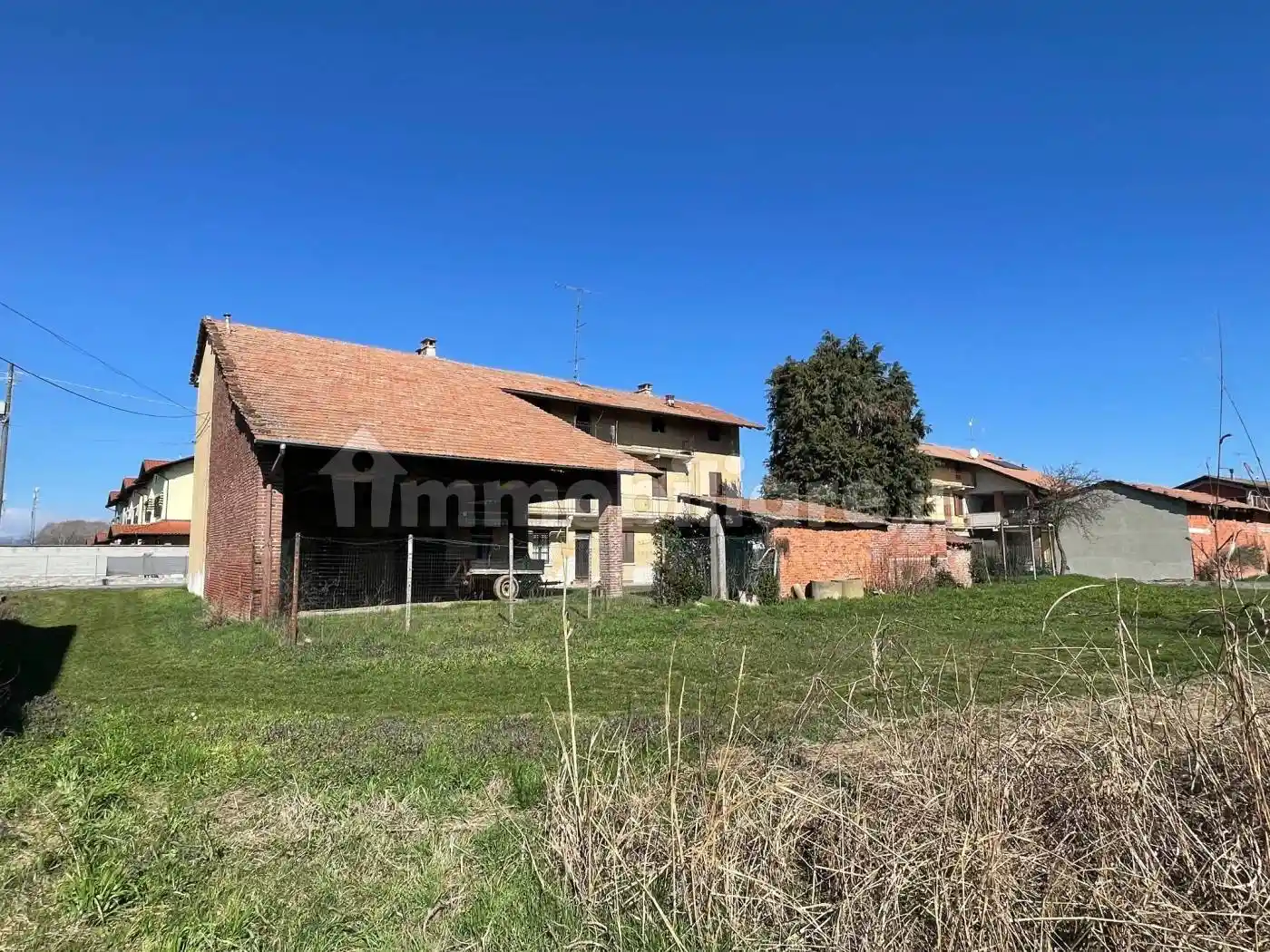 Casale via Roma 43, Fara Novarese - foto 3