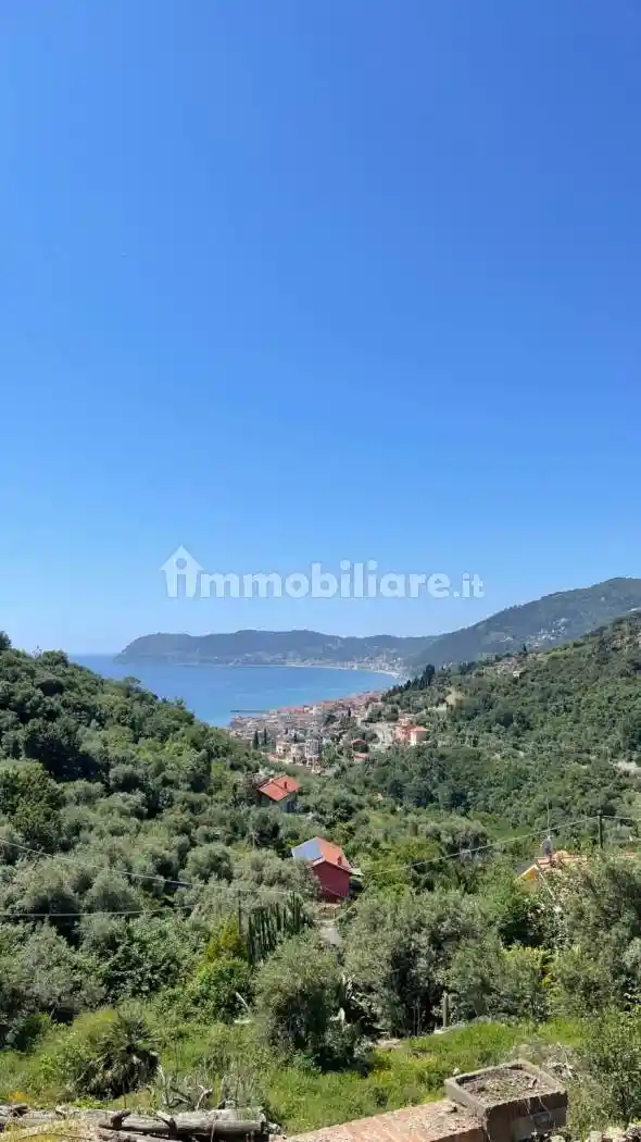 Villa in vendita a Alassio