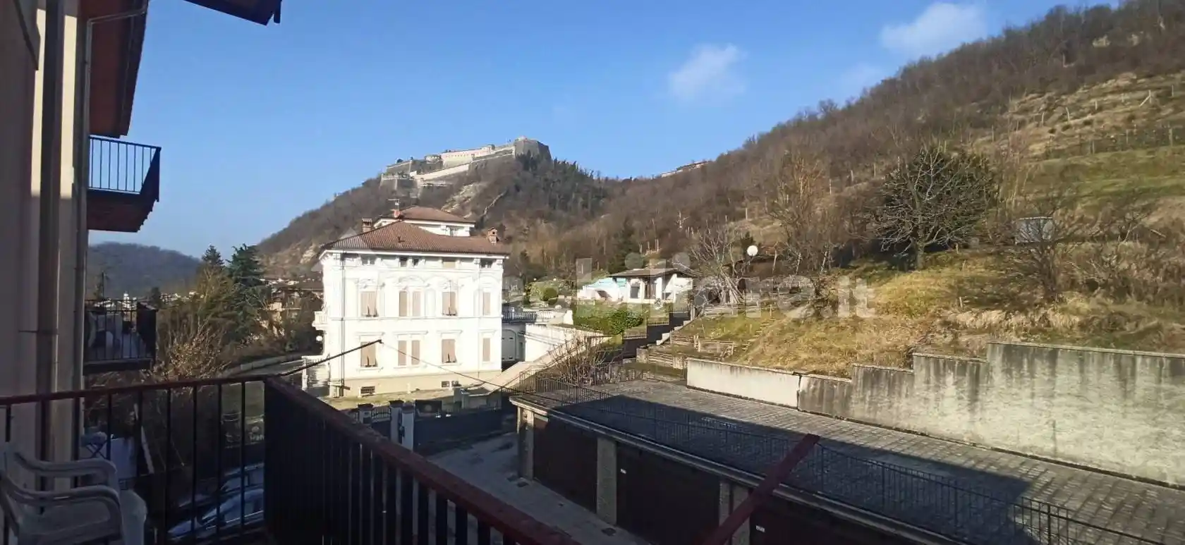 Appartamento in vendita a Gavi