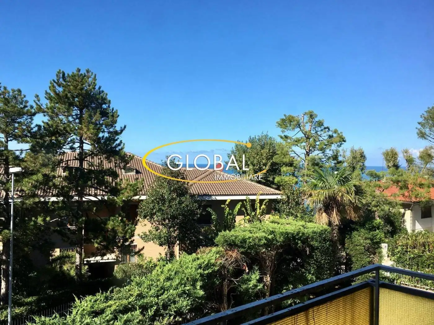 Appartamento in affitto a Ancona